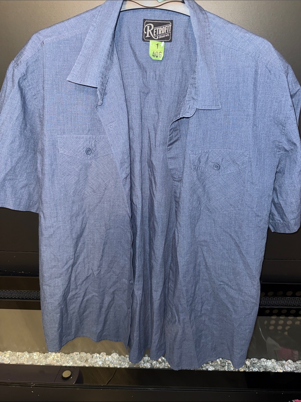Retrofit Short Sleeve Button-Up Shirt in Blue